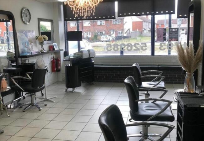 Wonderful opportunity to Rent a salon chair Swindon | £25 per day