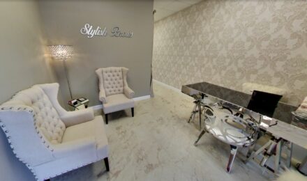 Beautiful Salon booth for rent Sunrise, Florida