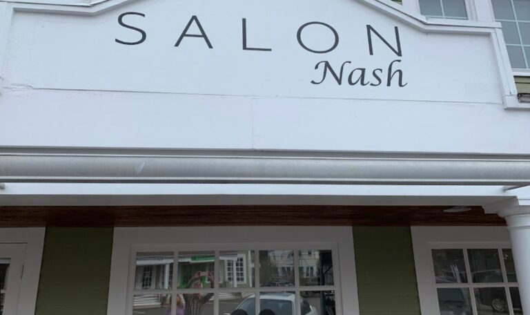 Rent a Salon Chair in Westport, Connecticut
